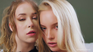 Да, мы любим сосать вдвоем и трахаться, а что делать, если вкусы сходятся